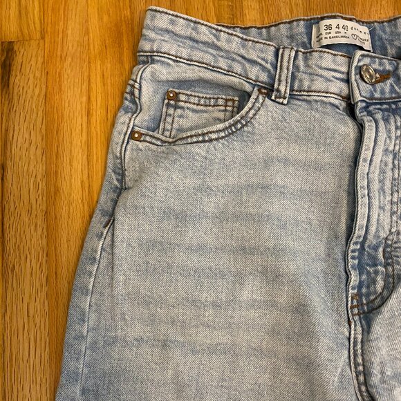 PRIMARK Light Blue Distressed Jeans with Front and Back Pockets Size 4 - Picture 2 of 7